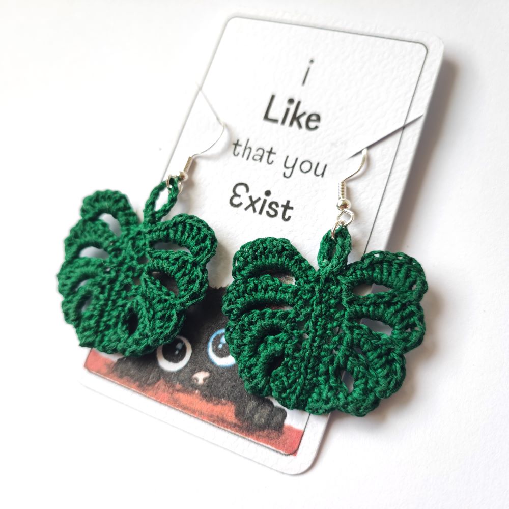 monstera micro ccrochet earrings