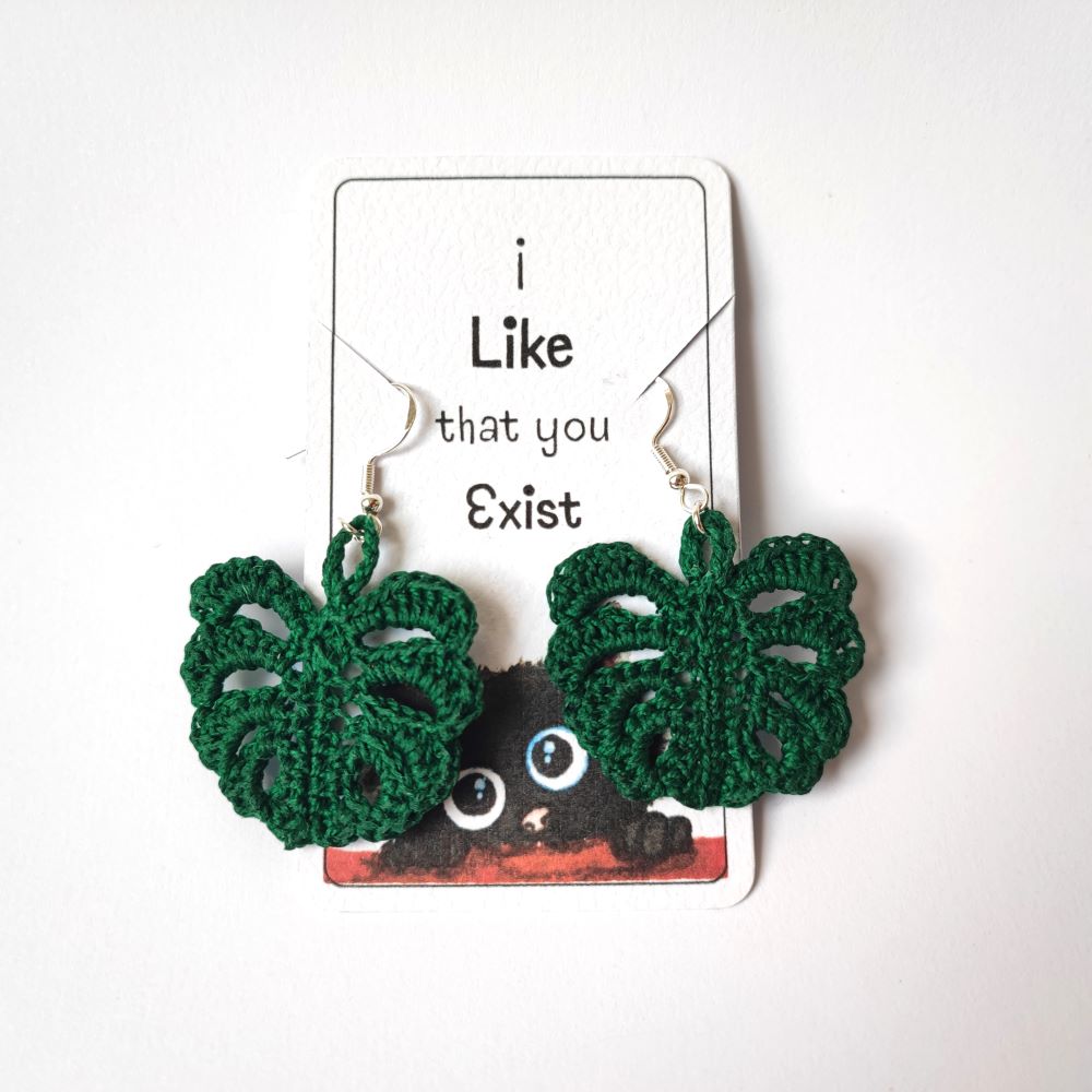 monstera micro ccrochet earrings